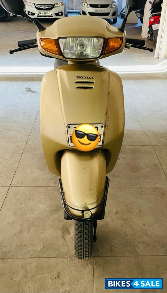 Golden Honda Activa