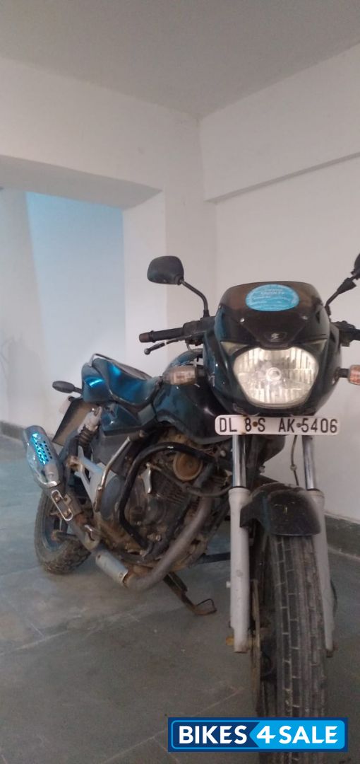 Bajaj Pulsar 180