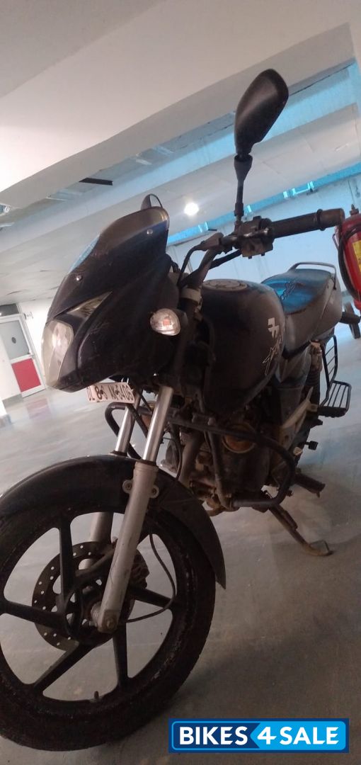 Bajaj Pulsar 180