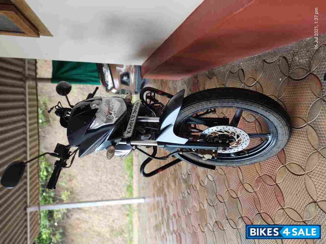 Grey Yamaha Saluto 125