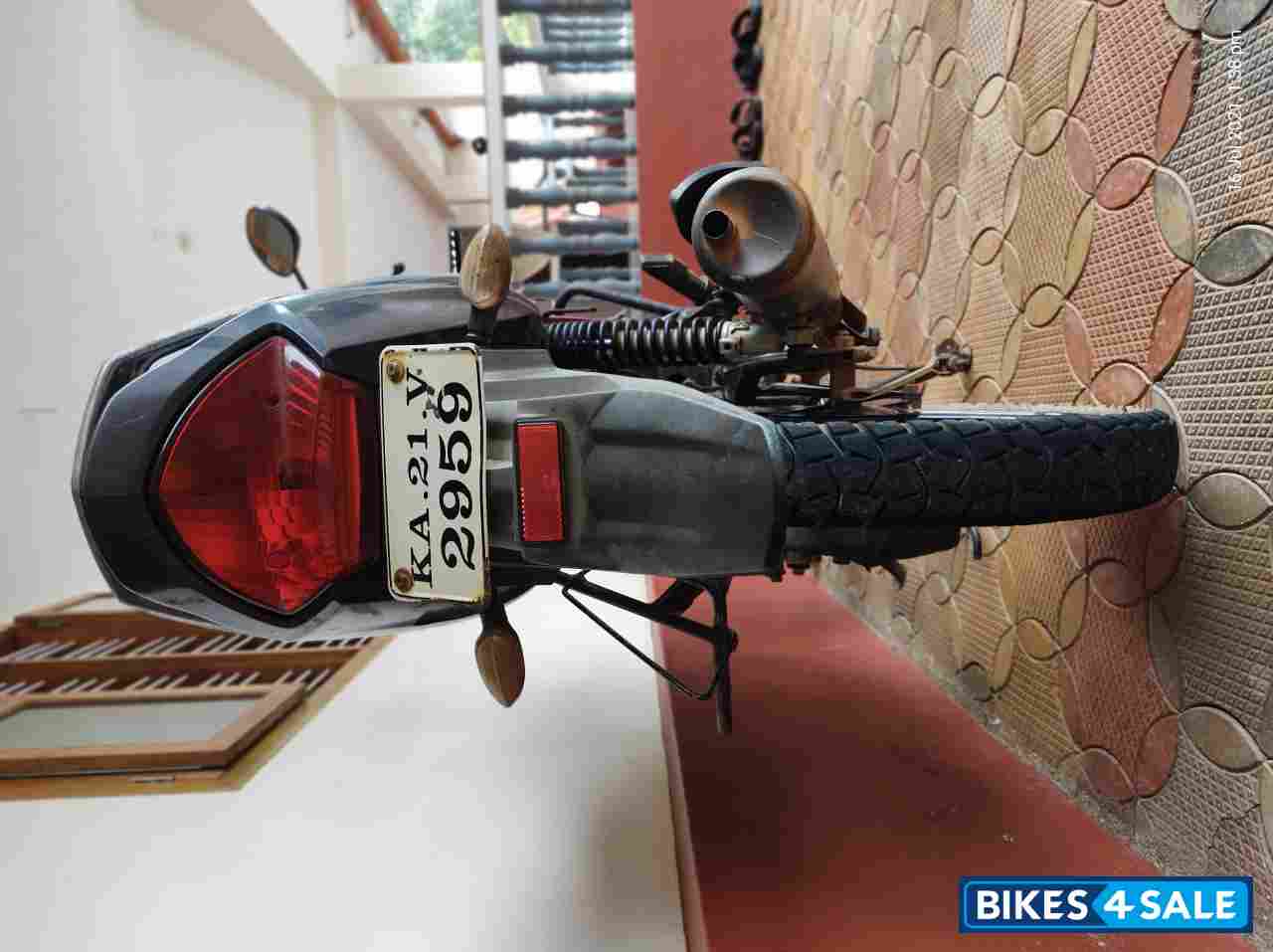 Grey Yamaha Saluto 125