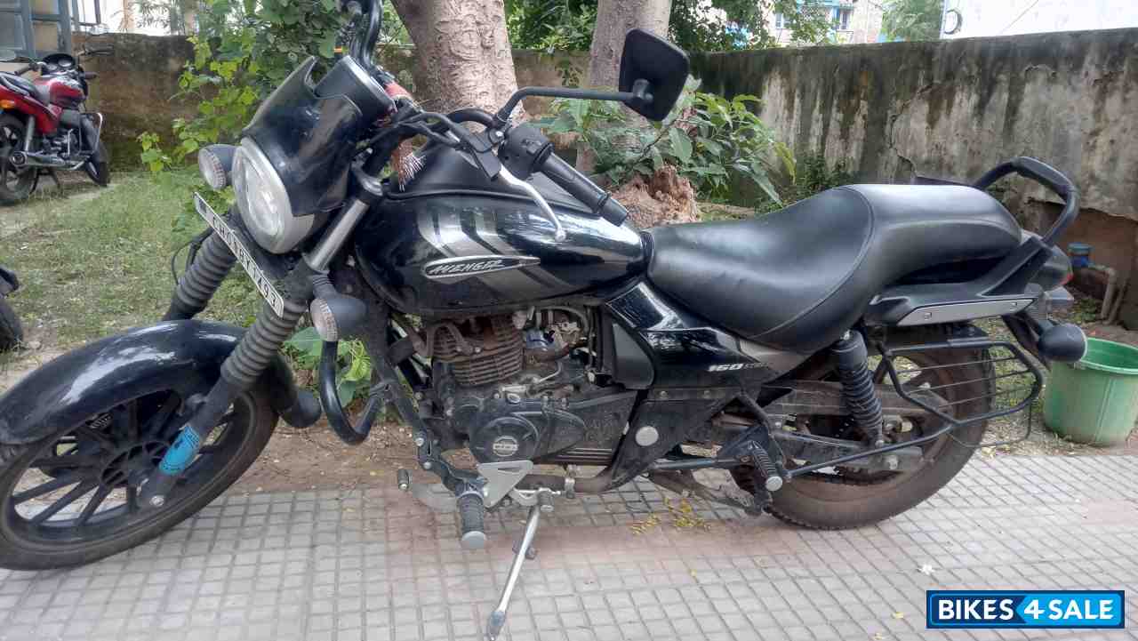 Bajaj Avenger Street 160