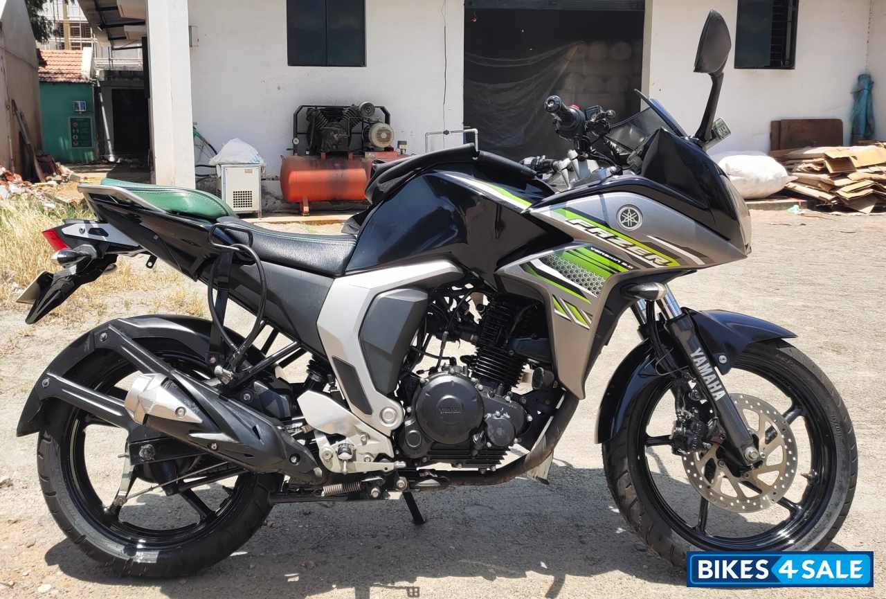 Yamaha Fazer FI V2
