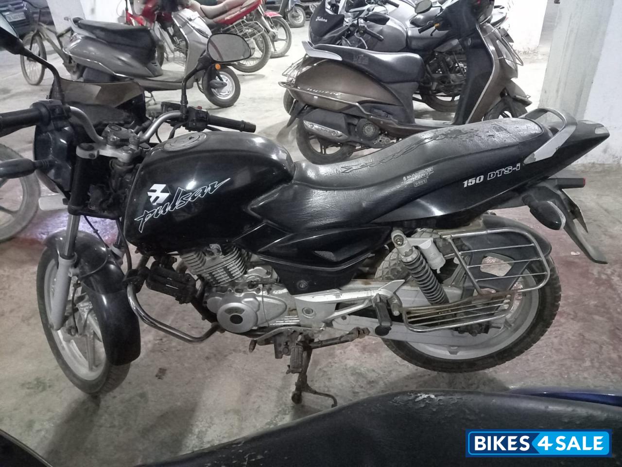 Bajaj Pulsar 150