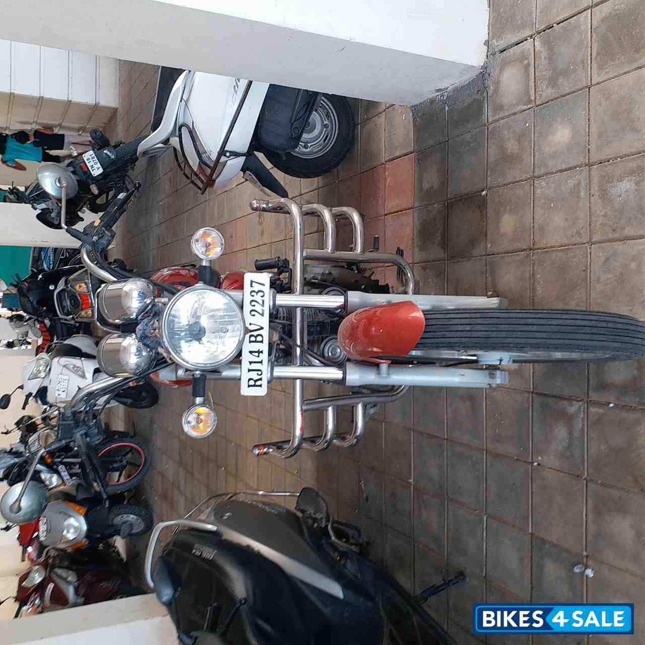 Royal Enfield Bullet 350 Twinspark