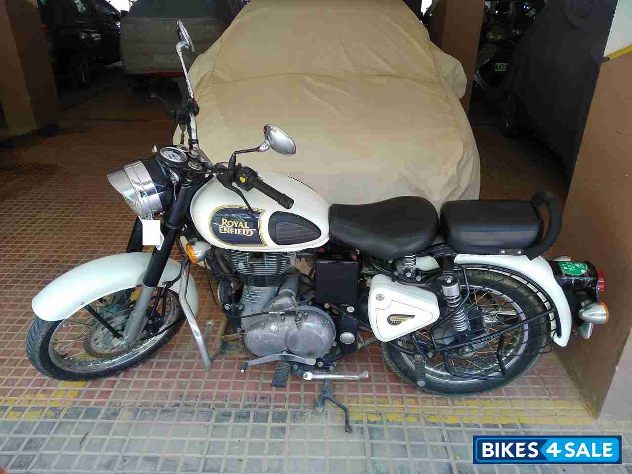 Ash Royal Enfield Classic 350 Ash Royal Enfield Classic 350