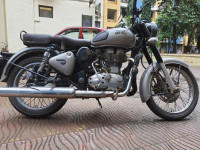 Royal Enfield Classic Gunmetal Grey  Model