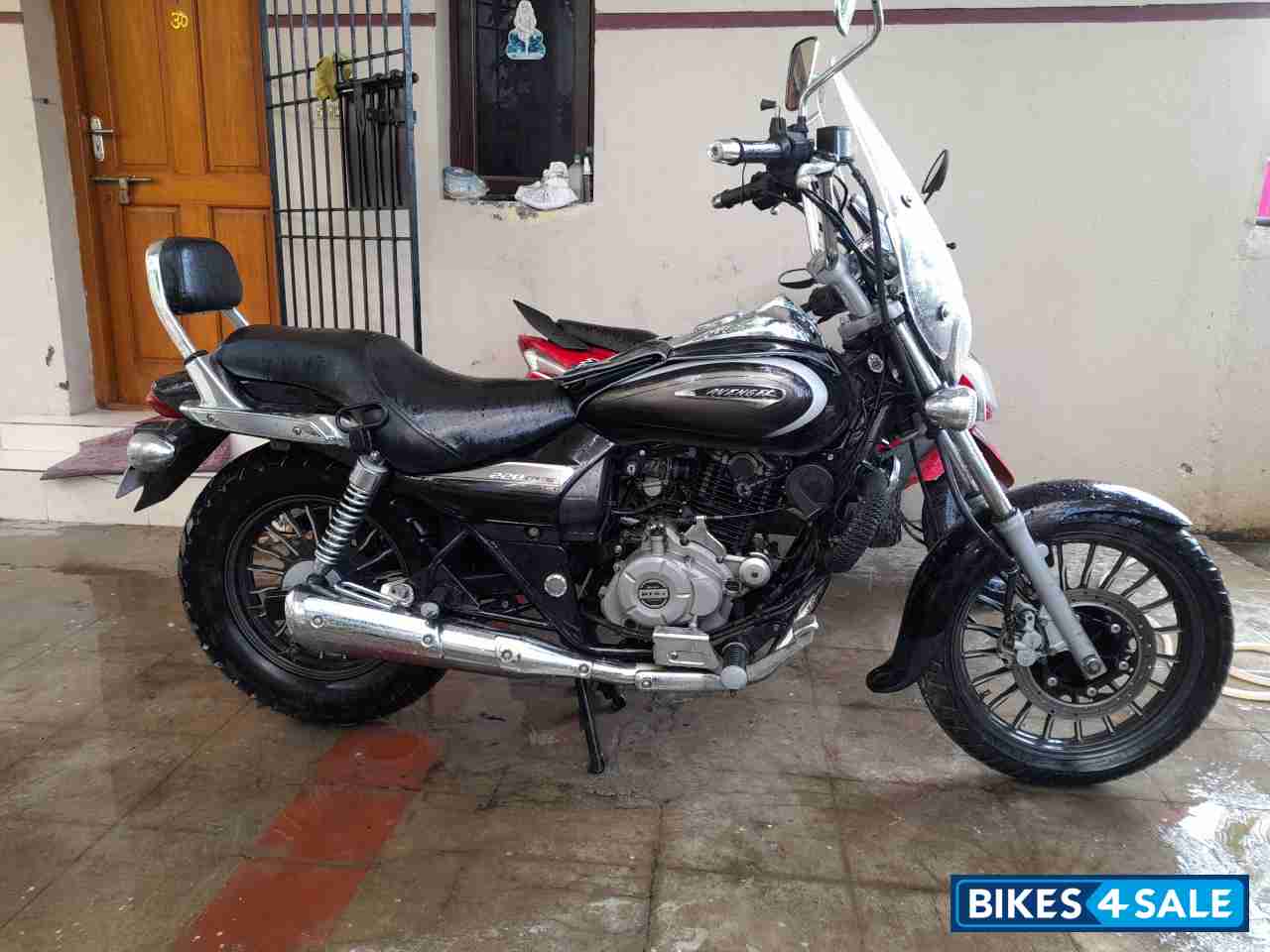 Bajaj Avenger Cruise 220