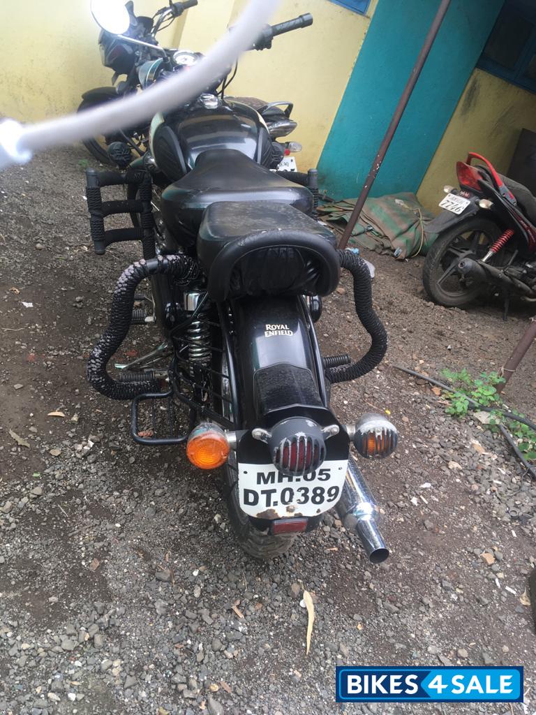 Black Royal Enfield Classic 350