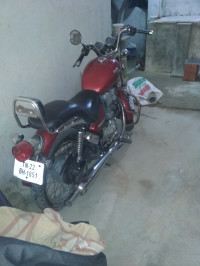 Red Royal Enfield Thunderbird TwinSpark 350