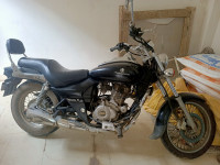 Bajaj Avenger 220 DTS-i