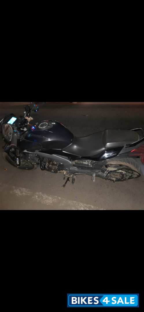Matt Black Bajaj Dominar 400 ABS BS6