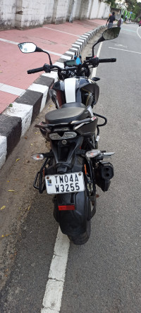 Black TVS Apache RTR 160 4V