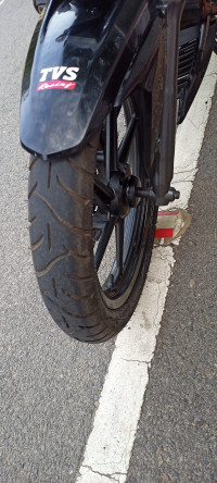 Black TVS Apache RTR 160 4V