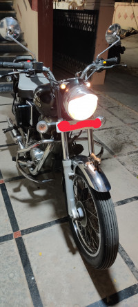 Black Royal Enfield Bullet Electra Twinspark