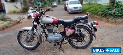 Red And Silver Royal Enfield Bullet Electra 5S