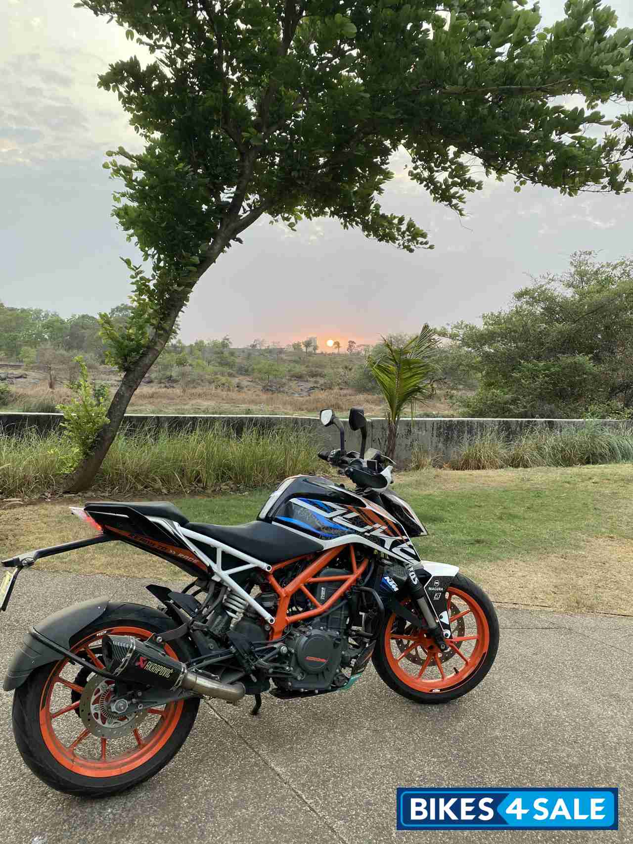 KTM Duke 390