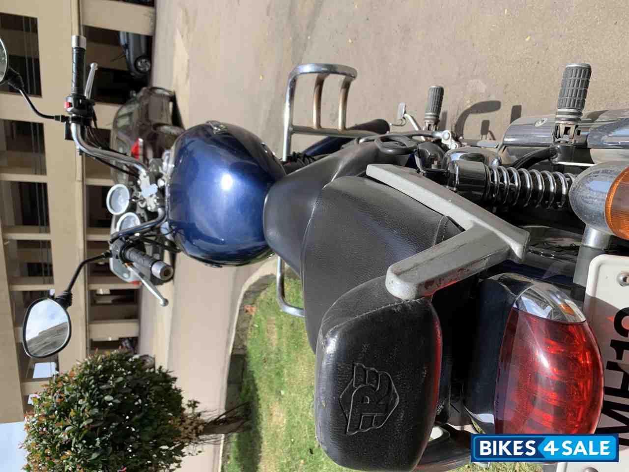 Marine Blue Royal Enfield Thunderbird 350