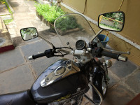 Bajaj Avenger 220 DTS-i