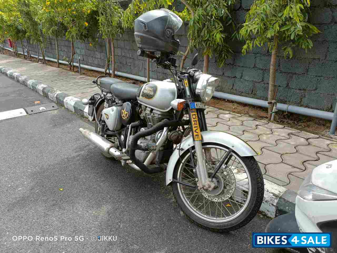 Royal Enfield Classic 350