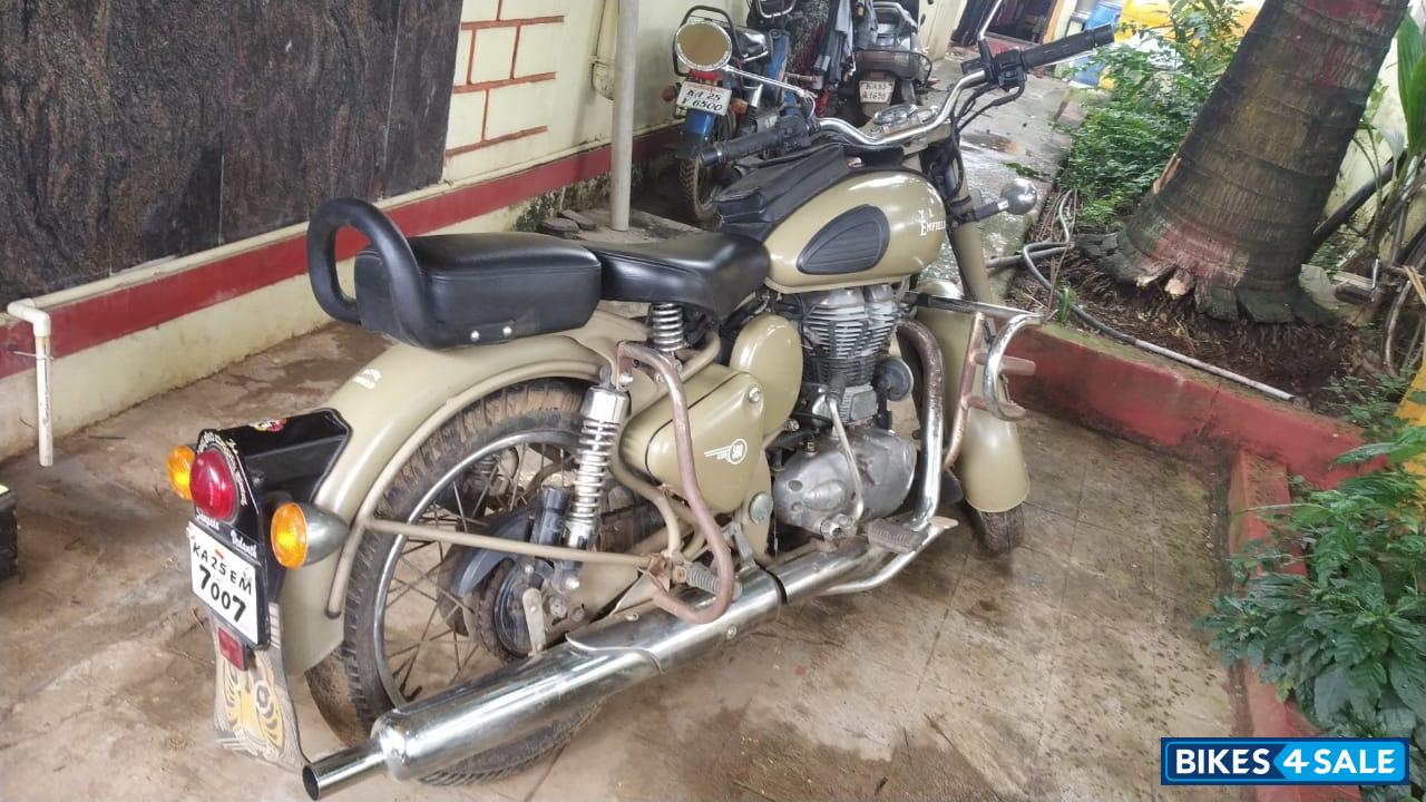 Royal Enfield Classic Desert Storm