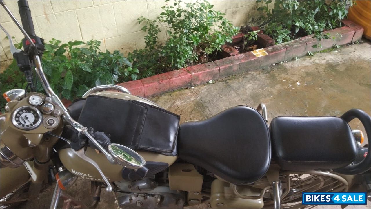 Royal Enfield Classic Desert Storm