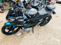 Yamaha YZF R15 V2