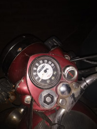 Royal Enfield Classic 500