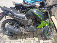 Blk Green Yamaha FZ