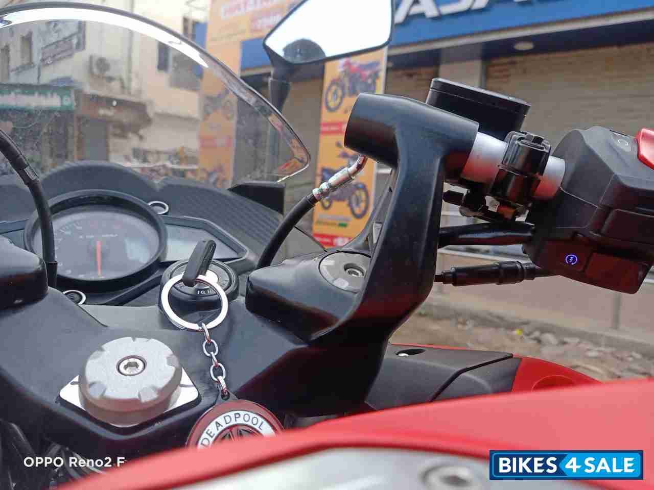 Bajaj Pulsar RS 200 BS6