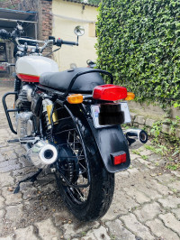 Baker Express Royal Enfield Interceptor 650 Twin