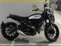 Ducati Scrambler Icon Dark