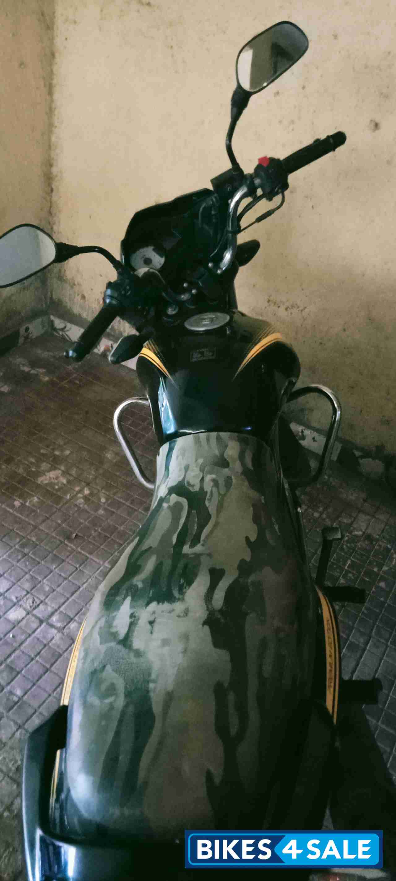 TVS Victor Premium Edition