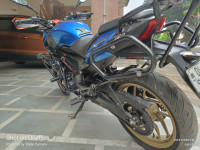 Glacier Blue Bajaj Dominar 400