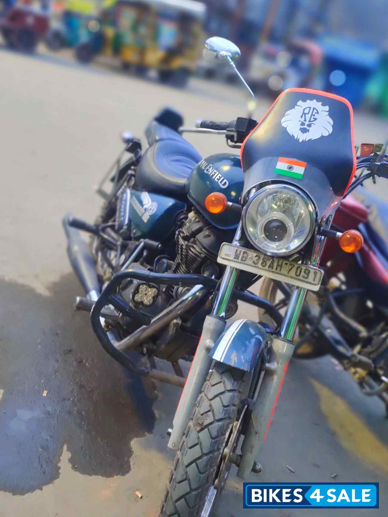 Asphalt Royal Enfield Thunderbird 350