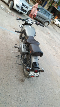 Royal Enfield Bullet 350