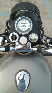 Royal Enfield Bullet 350