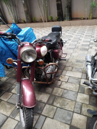 Royal Enfield Classic 350