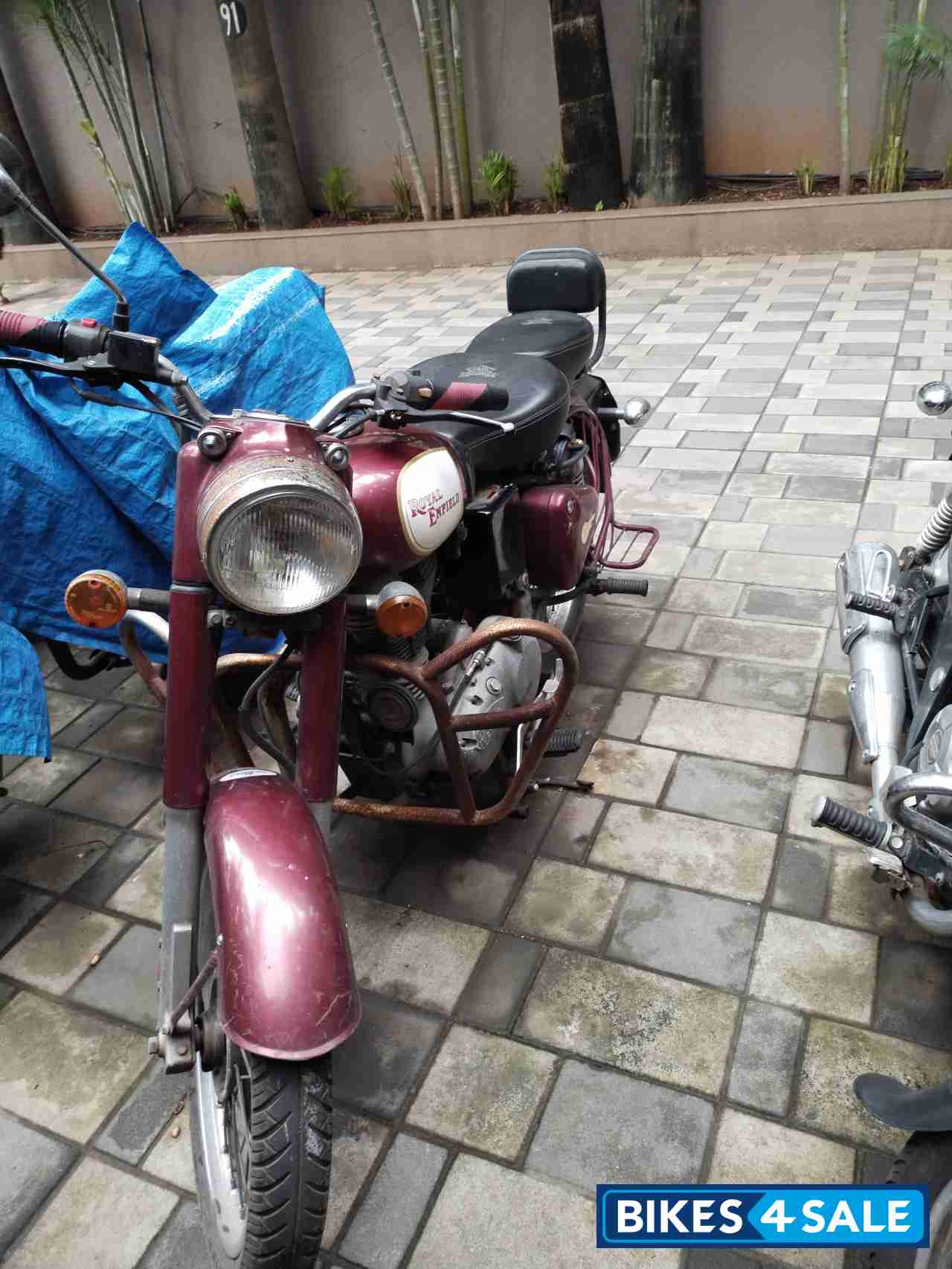 Royal Enfield Classic 350 Royal Enfield Classic 350