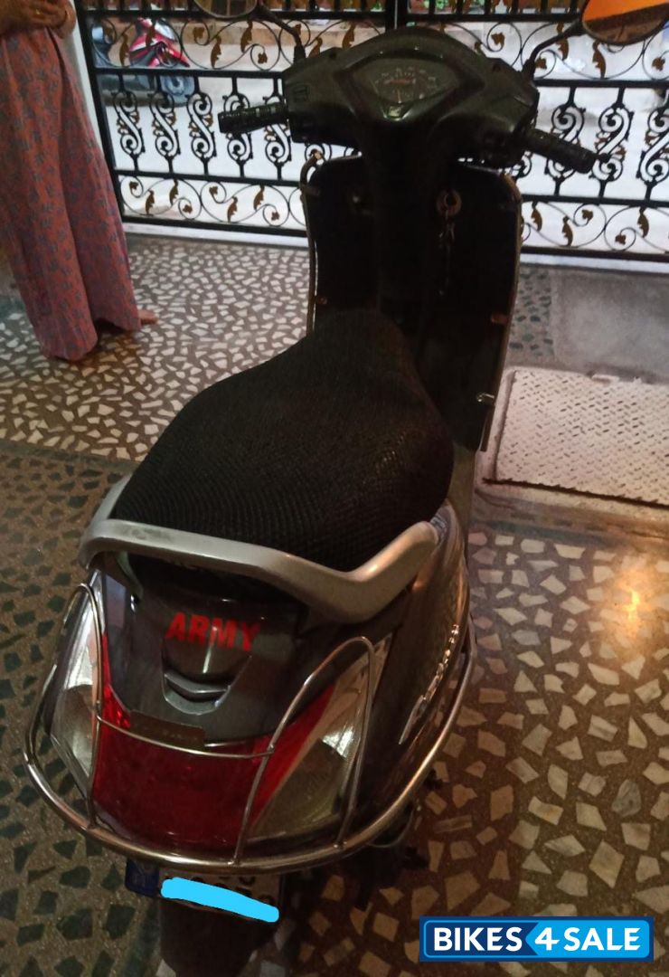 Grey Honda Activa 3G