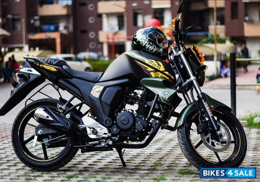 Matt Green Yamaha FZ-S FI V2