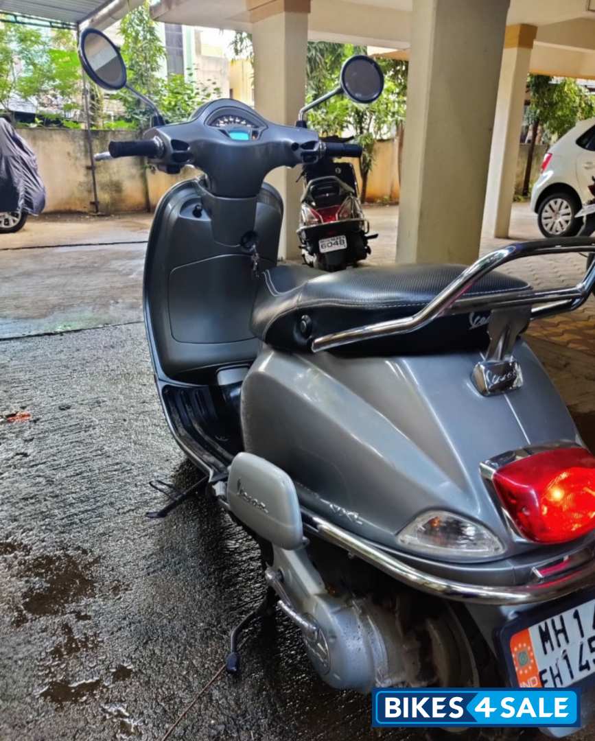 Vespa LX 125