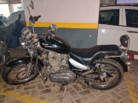 Black Royal Enfield Thunderbird 350