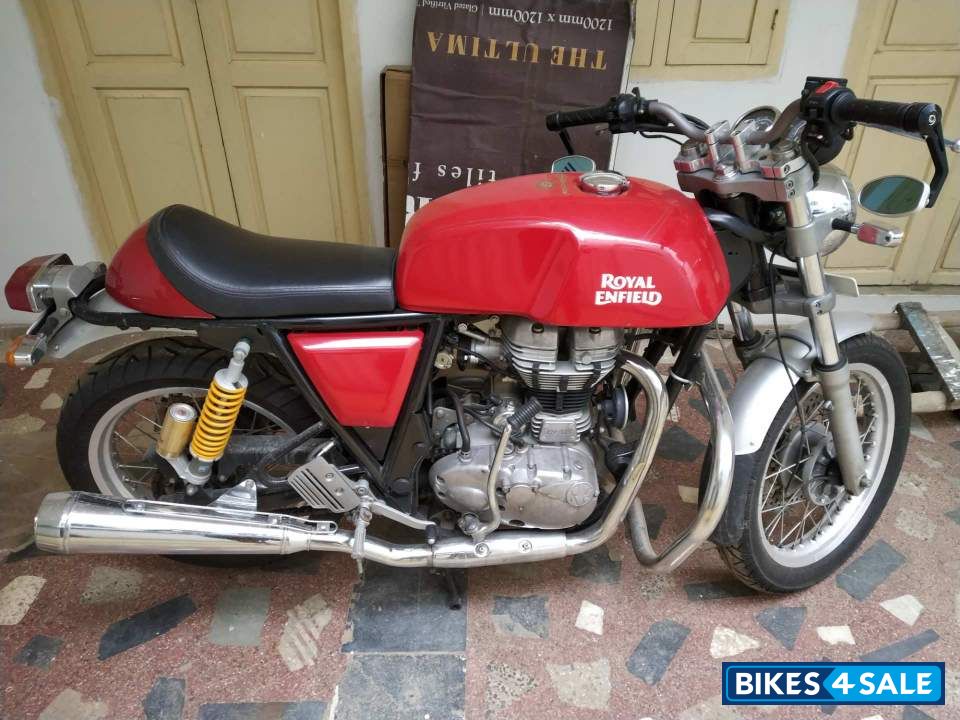 Red Royal Enfield Continental GT 535 Red Royal Enfield Continental GT 535