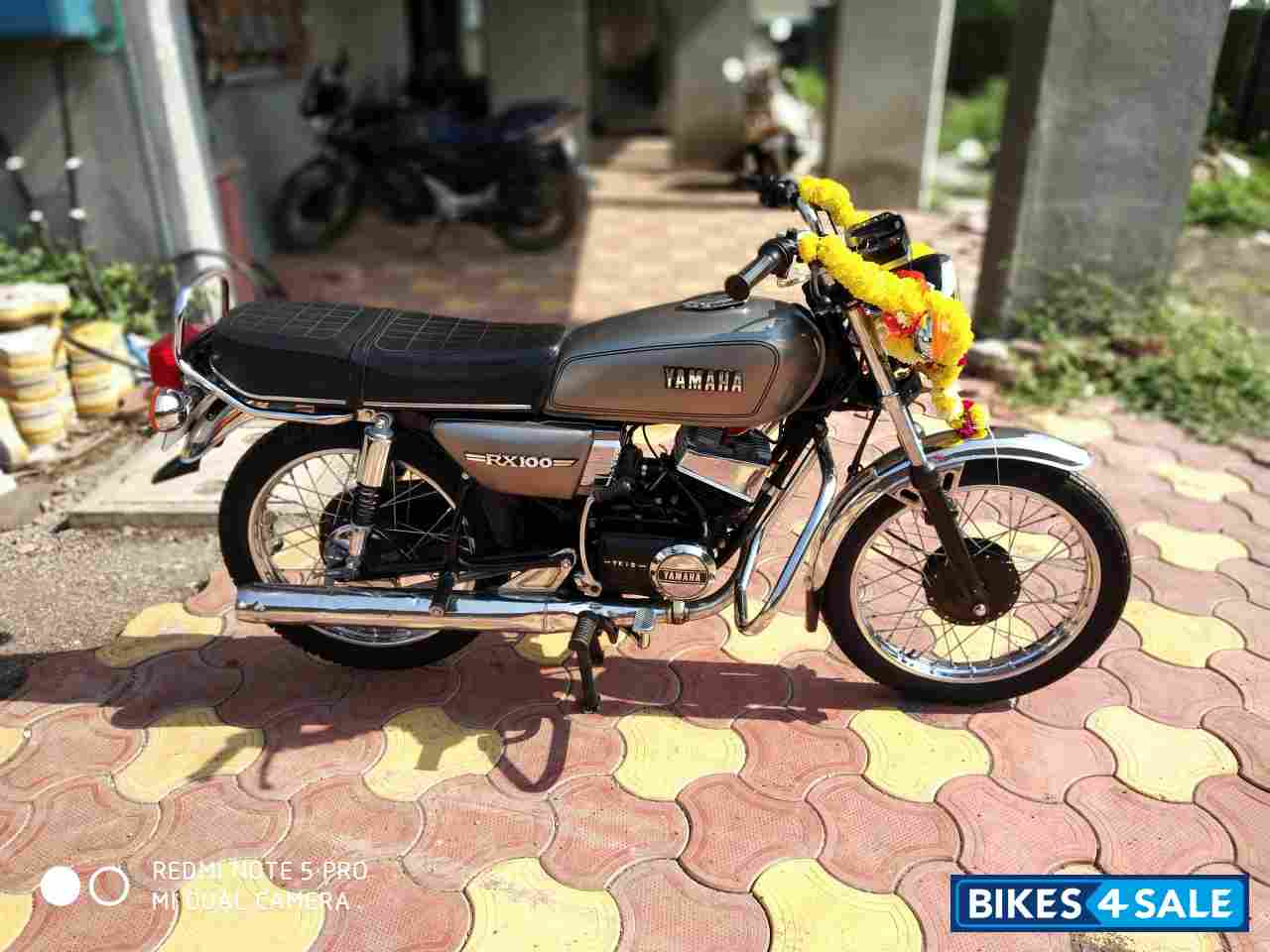 Yamaha RX 100