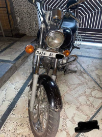 Bajaj Avenger 220 DTS-i