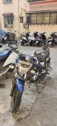 Blue And White Bajaj V15