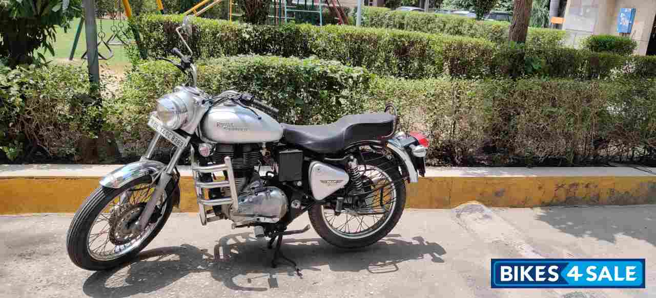 Silver Royal Enfield Bullet Electra