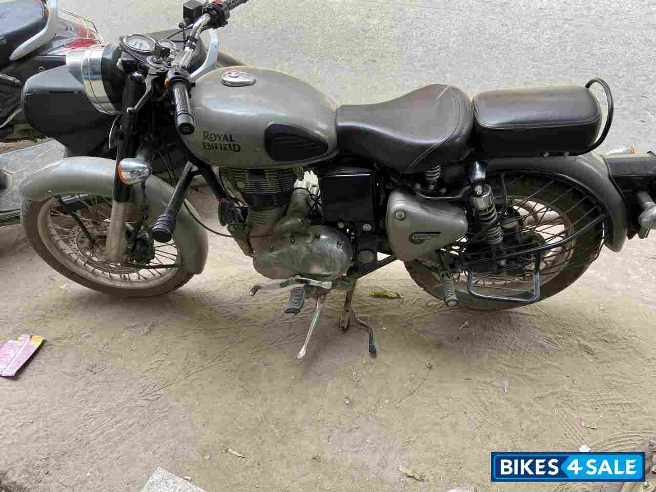 Royal Enfield Classic 350 Dual Channel BS6