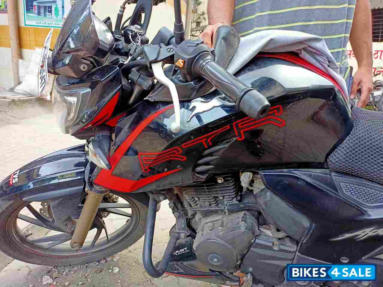 TVS Apache RTR 200 4V ABS Race Edition 2.0